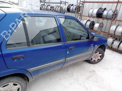 Used Front right exterior door handle PEUGEOT 106 II (1A_, 1C_) 1.1 i (60 hp) 26994776