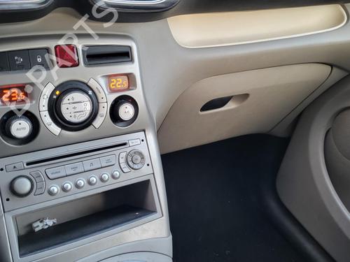 Used Radio CITROËN C3 Picasso (SH_) 1.6 HDI 90 (92 hp) 27002454