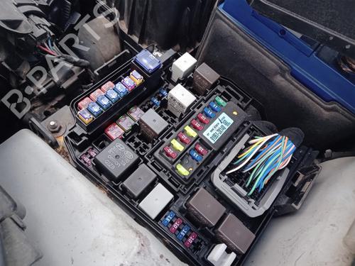Used Fuse box HYUNDAI i40 I CW (VF) 1.7 CRDi (136 hp) 28600453