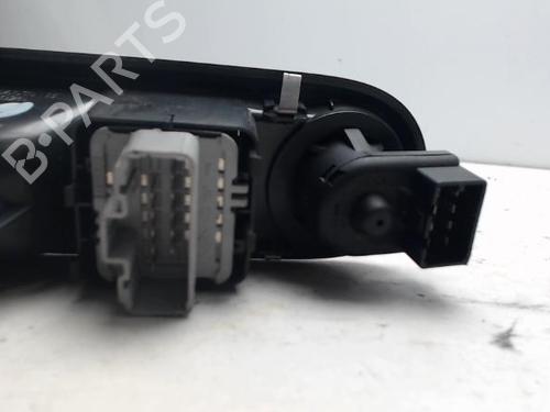 Used Left front window switch Left front window switch RENAULT CLIO III (BR0/1, CR0/1) 1.2 16V Hi-Flex (BR1U, CR1U) (75 hp) 27024052 27024052