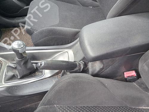Armlæn Armlæn CITROËN C5 III (RD_) 1.6 HDi 110 (RD9HZC) (109 hp) 27182928 27182928
