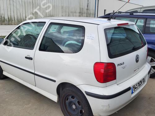 Used Front left lock VW POLO (6N2) 1.4 16V (75 hp) 26981575