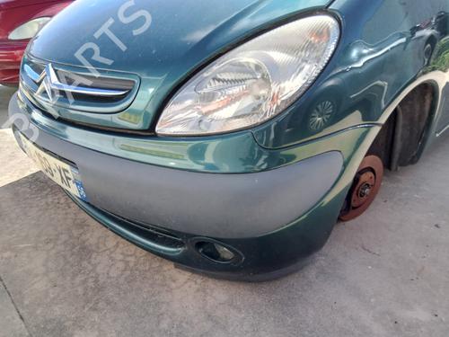 Used Left front fog light CITROËN XSARA PICASSO (N68) 1.8 16V (115 hp) 29117746