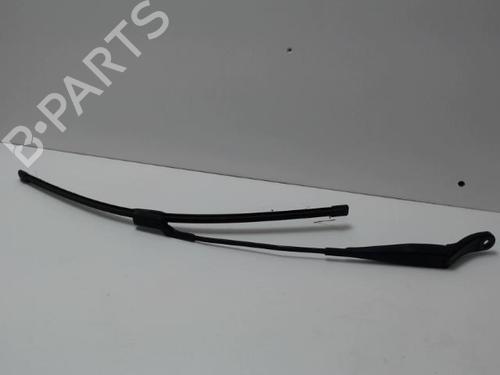 Used Front windshield wiper arm CITROËN C3 / C3 ORIGIN III (SX) 1.2 PureTech 82 (83 hp) 26995572
