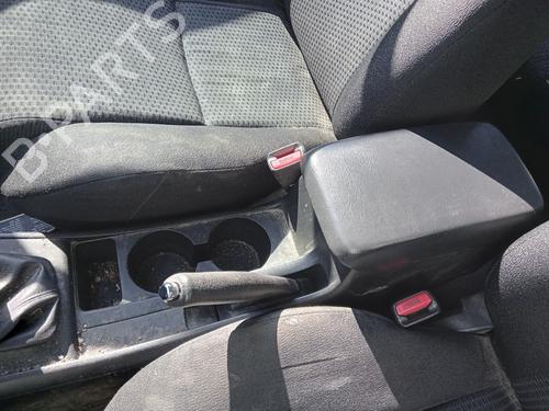 Used Seat buckle TOYOTA COROLLA (_E12_) 1.4 D (NDE120_, NDE120R) (90 hp) 27017626