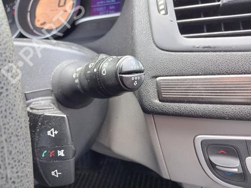 Used Steering column stalk Steering column stalk RENAULT MEGANE III Hatchback (BZ0/1_, B3_) 1.4 TCe (BZ0F, BZ1V) (131 hp) 28352341 28352341