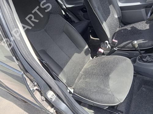 Used Front right seatbelt Front right seatbelt PEUGEOT 107 (PM_, PN_) 1.4 HDi (54 hp) 33848609 33848609