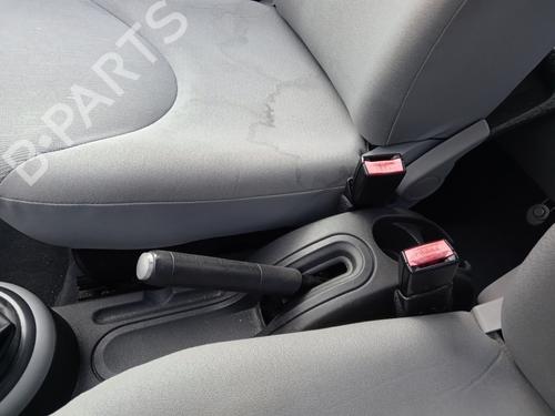 Used Seat buckle CITROËN C3 I (FC_, FN_) 1.4 HDi (68 hp) 27576399