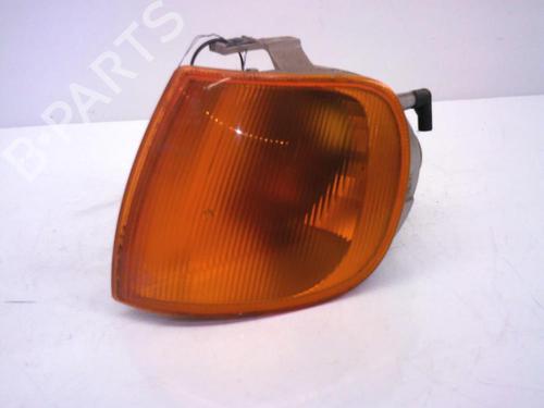Used Left front indicator VW POLO III (6N1) 60 1.4 (60 hp) 27295266