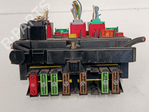 Used Fuse box Fuse box PEUGEOT 307 (3A/C) 2.0 HDi 110 (107 hp) 31271031 31271031