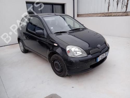 Used Windscreen washer tank TOYOTA YARIS (_P1_) 1.4 D-4D (NLP10_, NLP10R) (75 hp) 26986419
