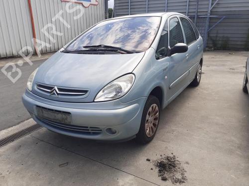 Right headlight CITROËN XSARA PICASSO (N68) 2.0 HDi | BP27010700C29 