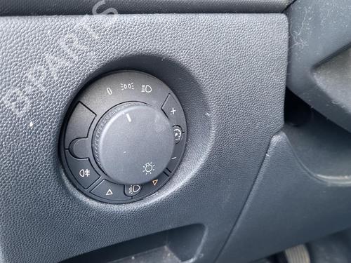 Used Headlight switch OPEL CORSA D (S07) 1.3 CDTI (L08, L68) (90 hp) 27013249
