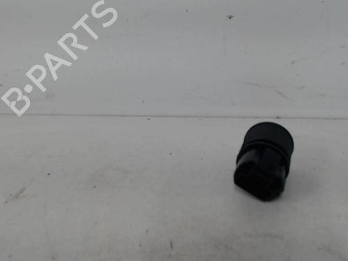 switch-renault-clio-iv-bh_-2012-2013-2014-2015-2016-2017-2018-2019-2020-2021-26984655 main image