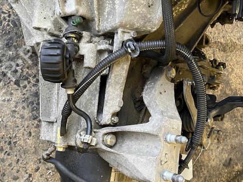 Used Gearbox Gearbox DACIA SANDERO II 1.5 dCi (90 hp) 27011586 27011586