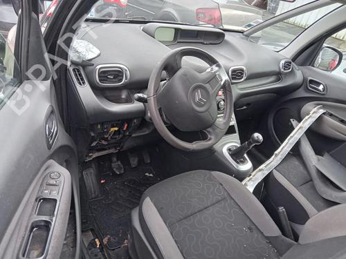 Front right lock CITROËN C3 Picasso (SH_) 1.6 HDI 90 | BP26981303C97