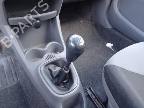 Used Gear lever CITROËN C1 (PM_, PN_) 1.0 (68 hp) 29502006