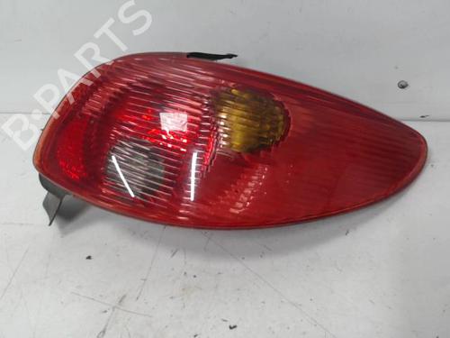 Used Right taillight PEUGEOT 206 Hatchback (2A/C) 1.4 HDi eco 70 (68 hp) 30859988