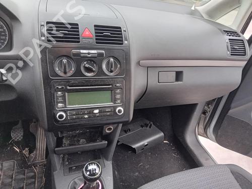 Used Warning switch VW TOURAN (1T1, 1T2) 1.9 TDI (105 hp) 26986900