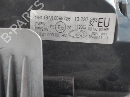 left-headlight-opel-corsa-c-x01-2000-2001-2002-2003-2004-2005-2006-2007-2008-2009-27021827 main image