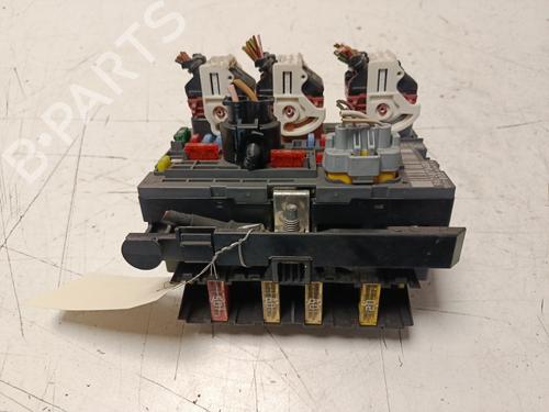 Used Fuse box Fuse box PEUGEOT 308 SW I (4E_, 4H_) 1.6 HDi (92 hp) 33725214 33725214