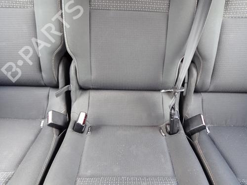 Used Seat buckle RENAULT SCÉNIC III (JZ0/1_) 1.9 dCi (JZ0J, JZ1J, JZ1K, JZ1S) (131 hp) 29249402