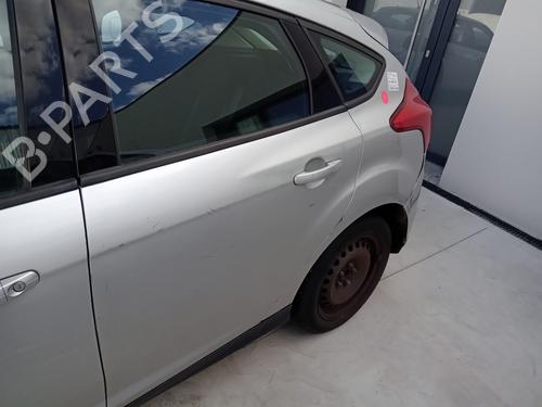 Used Rear left exterior door handle FORD FOCUS III 1.6 TDCi (115 hp) 27001179