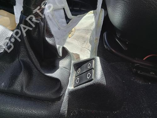 Used Left front window switch PEUGEOT 106 II (1A_, 1C_) 1.1 i (60 hp) 28422718