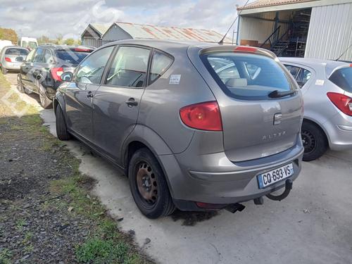 Used Rear axle SEAT ALTEA (5P1) 1.9 TDI (105 hp) 27013560