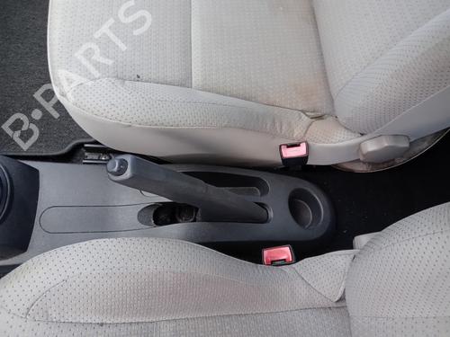 Frein à main RENAULT CLIO III (BR0/1, CR0/1) 1.2 16V (BR02, BR0J, BR11, CR02, CR0J, CR11) (75 hp) 30328796