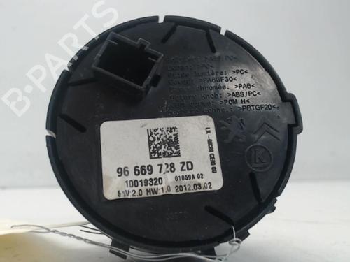Used Switch PEUGEOT 3008 I MPV (0U_) 2.0 HDi Hybrid4 (163 hp) 27011286