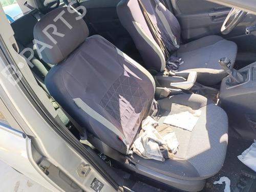 Used Front right seatbelt Front right seatbelt OPEL ZAFIRA / ZAFIRA FAMILY B (A05) 1.9 CDTI (M75) (120 hp) 39111241 39111241