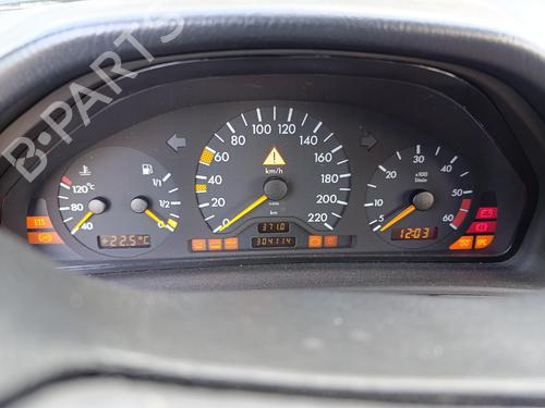 instrument-cluster-mercedes-benz-e-class-w210-1995-1996-1997-1998-1999-2000-2001-2002-2003-39662480 main image