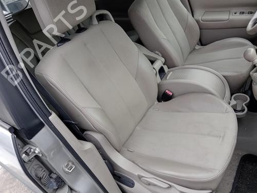 Right front seat RENAULT GRAND SCÉNIC II (JM0/1_) 1.9 dCi (JM14) 7701064546
