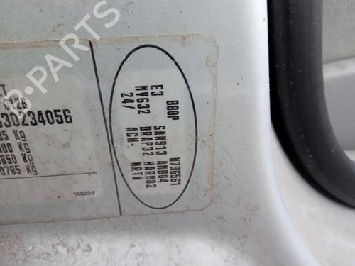 Used Right front door Right front door RENAULT CLIO II (BB_, CB_) 1.4 16V (B/CB0P, BB13) (98 hp) 32780356 32780356