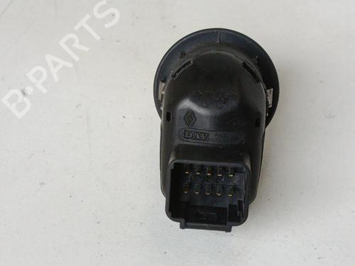 Used Mirror switch Mirror switch RENAULT MEGANE II Estate (KM0/1_) 2.0 dCi (150 hp) 39935790 39935790