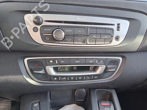 Bilradio RENAULT SCÉNIC III (JZ0/1_) 1.5 dCi (JZ02, JZ0R) (95 hp) 29725549