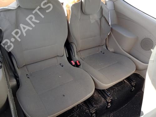 Used Rear left seatbelt RENAULT TWINGO II (CN0_) 1.2 16V (CN04, CN0B) (75 hp) 30149494