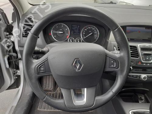 Used Steering wheel RENAULT LAGUNA III (BT0/1) 2.0 dCi (BT01, BT08, BT09, BT0E, BT0K, BT12, BT1C, BT1D,... (150 hp) 26988024