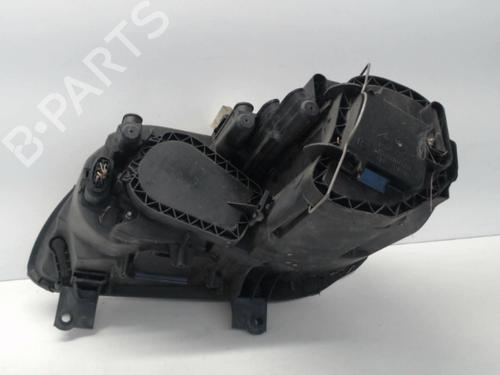 Right headlight VW TOURAN (1T1, 1T2) 1.9 TDI | BP26992326C29