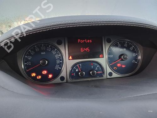 Used Instrument cluster LANCIA MUSA (350_) 1.6 D Multijet (350.AXH1A) (120 hp) 31147018