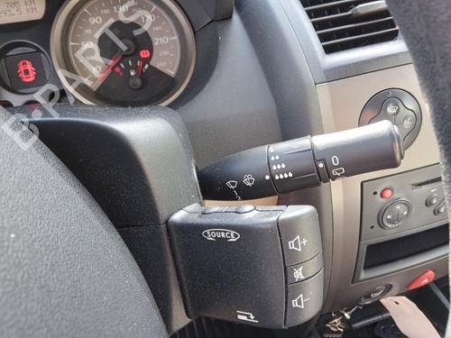 Steering column stalk RENAULT MEGANE II Estate (KM0/1_) 1.5 dCi (KM16, KM1E) | BP29545347I23 