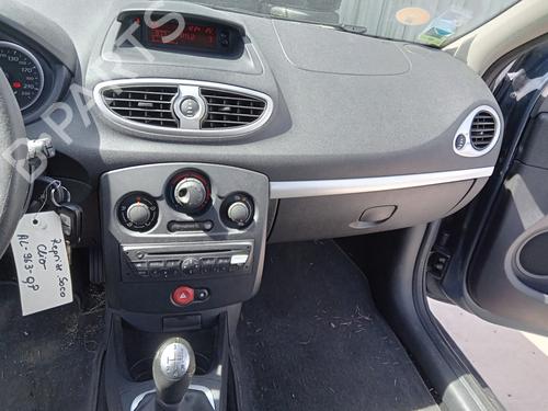 Passasjer kollisjonspute RENAULT CLIO III (BR0/1, CR0/1) 1.5 dCi (C/BR0G, C/BR1G) (68 hp) 27017139