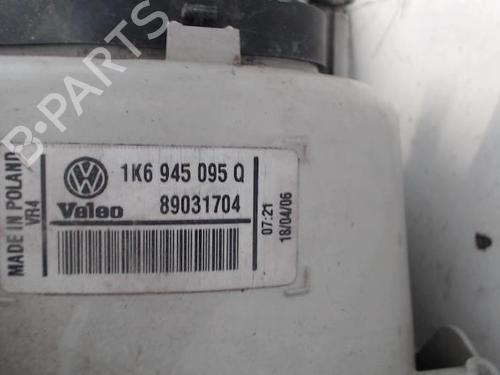 Left taillight VW GOLF V (1K1) 1.9 TDI | BP26996611C34 - Image 5