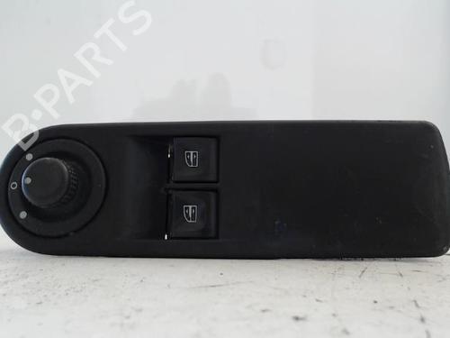 Left front window switch RENAULT CLIO IV (BH_) 1.5 dCi 75 | BP27013698I27 