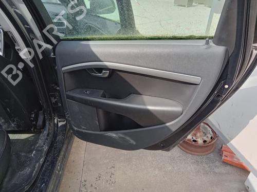 Used Rear right interior door handle VOLVO V70 III (135) D3 / D4 (163 hp) 27008165