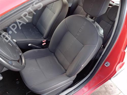 Used Front left seatbelt RENAULT TWINGO II (CN0_) 1.2 (CN0D) (58 hp) 32176538