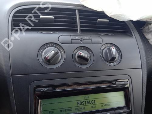 Used Climate control SEAT ALTEA XL (5P5, 5P8) 1.6 TDI (105 hp) 29448450
