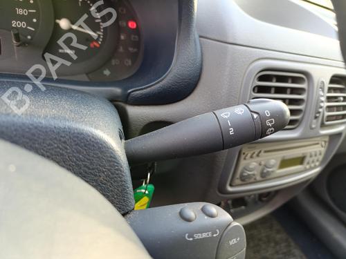 Used Steering column stalk Steering column stalk RENAULT CLIO II (BB_, CB_) 1.2 (BB0A, BB0F, BB10, BB1K, BB28, BB2D, BB2H, CB0A,... (58 hp) 39685082 39685082