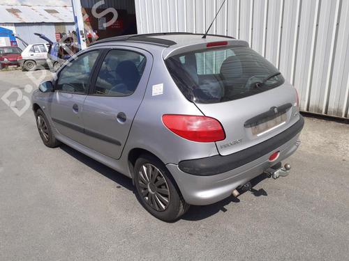 Engine control unit (ECU) PEUGEOT 206 Hatchback (2A/C) 1.4 i | BP27010675M57 